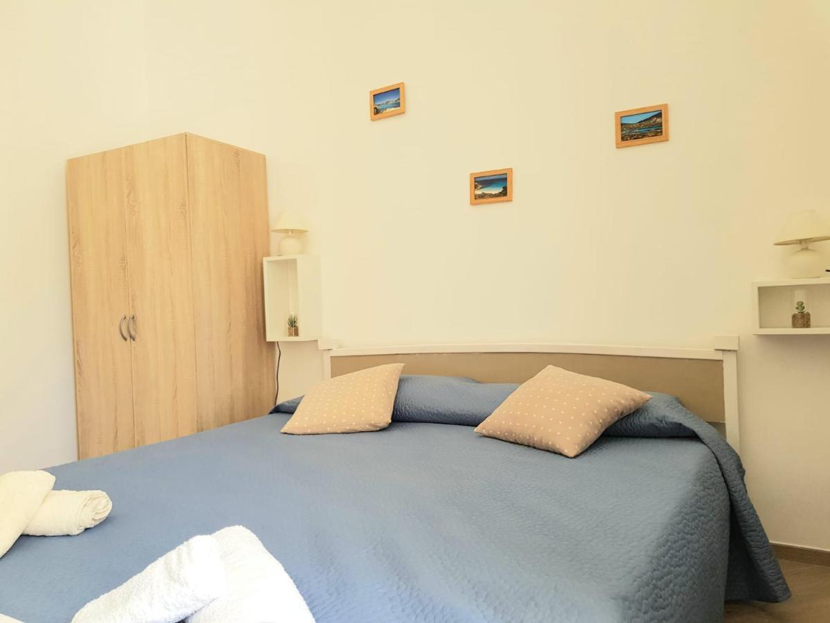 Casa Di Giu Bed & Breakfast Порто Торес Екстериор снимка